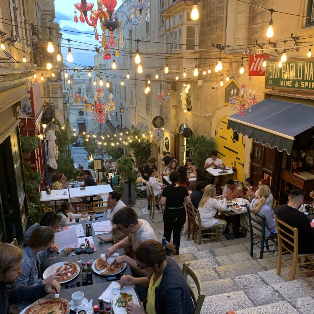 valletta bar